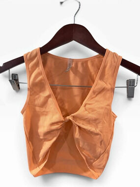 Anwnd Ribbed Twist Front Crop Top Orange Size S/M